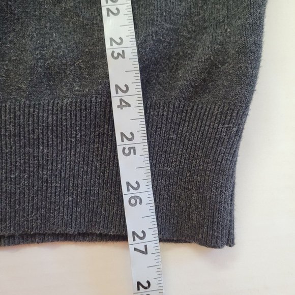 J McLaughlin Sweater Mens L Long Sleeve V-Neck Classic Office Teacher Charcoal - Picture 9 of 11